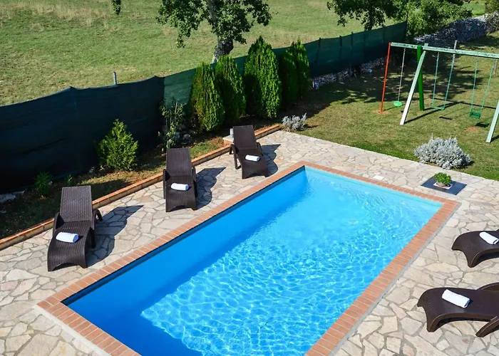 Apartman App Sadina With Private Pool And Garden *
