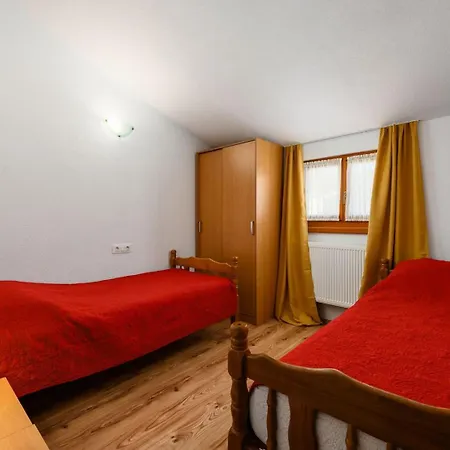Apartment App Sadina With Private Pool And Garden Tinjan
