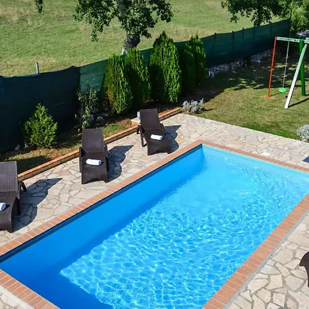 Apartment App Sadina With Private Pool And Garden *